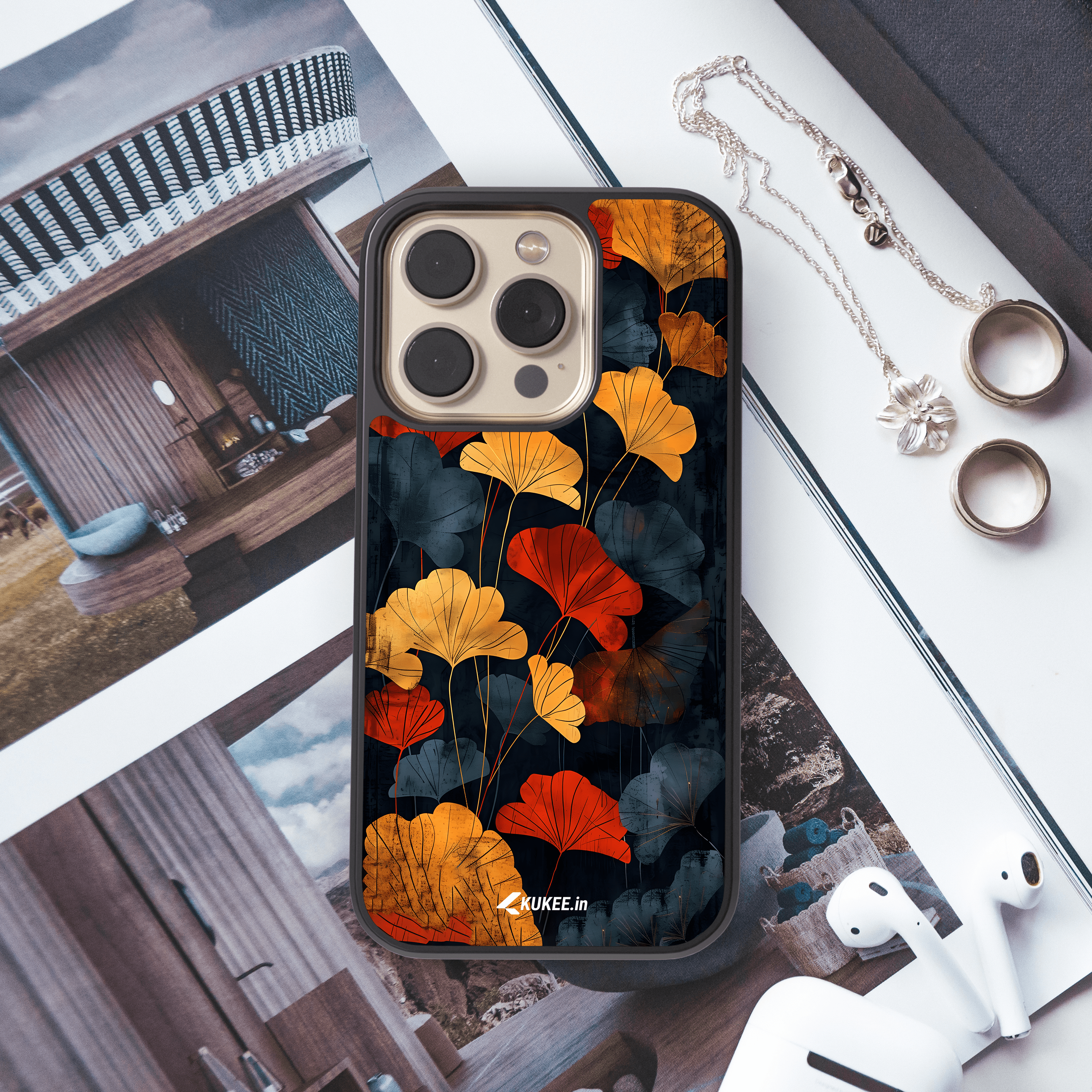 Autumn Tone Ginkgo Mobile Cover - Colorful Leaf Design