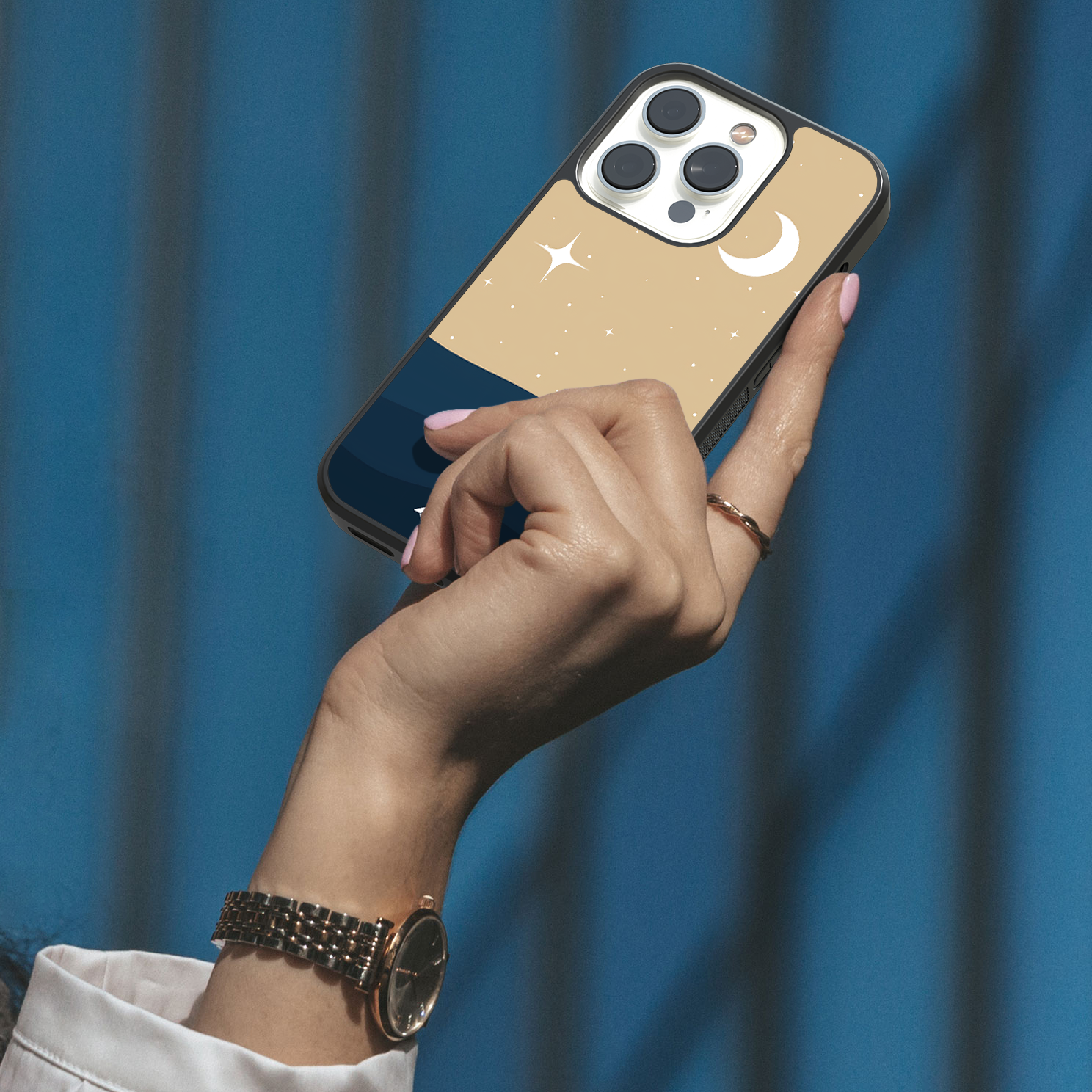 Elegant Celestial Mobile Cover - Simple Moon Art